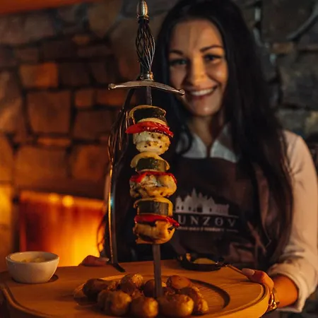 Hrad Kunzov Boutique & & Restaurant Hotel