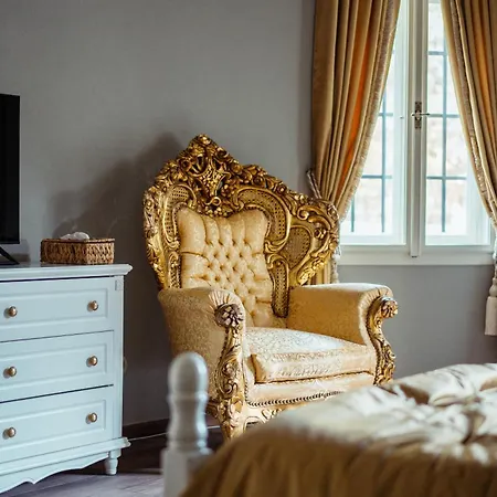 Hrad Kunzov Boutique & & Restaurant Hotel 5*