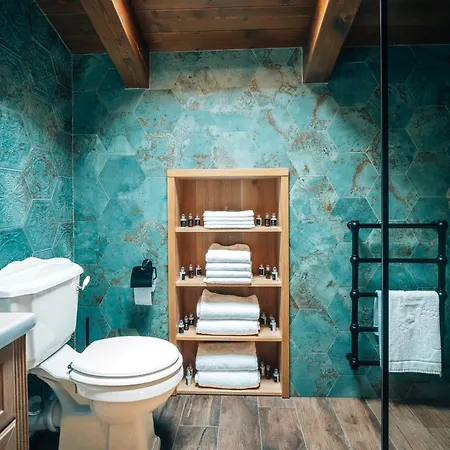 Hrad Kunzov Boutique & & Restaurant 5*